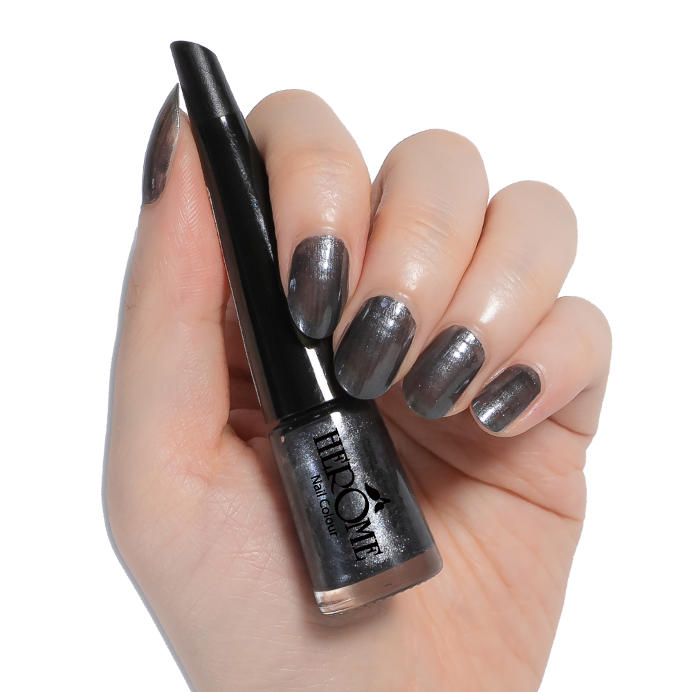 ネイルカラー マニキュア エローム HEROME テイクアウェイネイルカラーズ179 爪に塗布