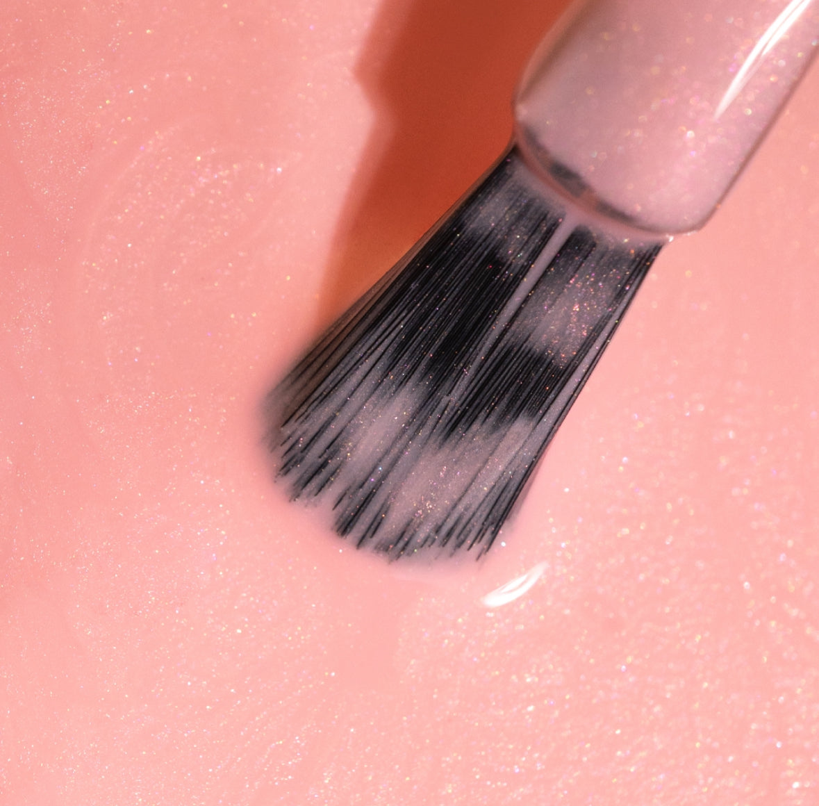 112 まばゆいピンク