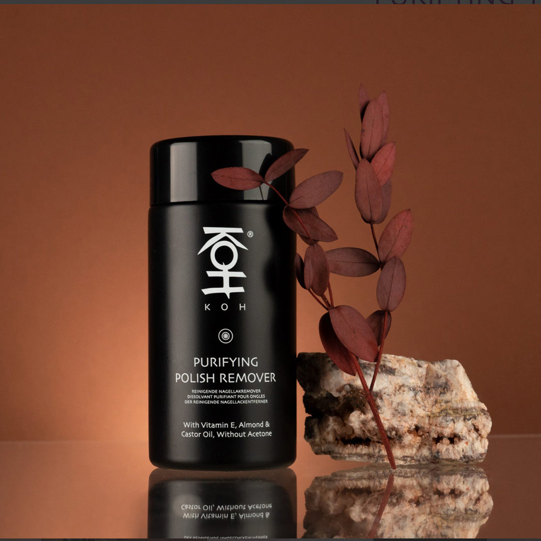 ブログタイトル：なぜ、KOH【コウ】の除光液なのか｜爪にやさしいリムーバーの理由